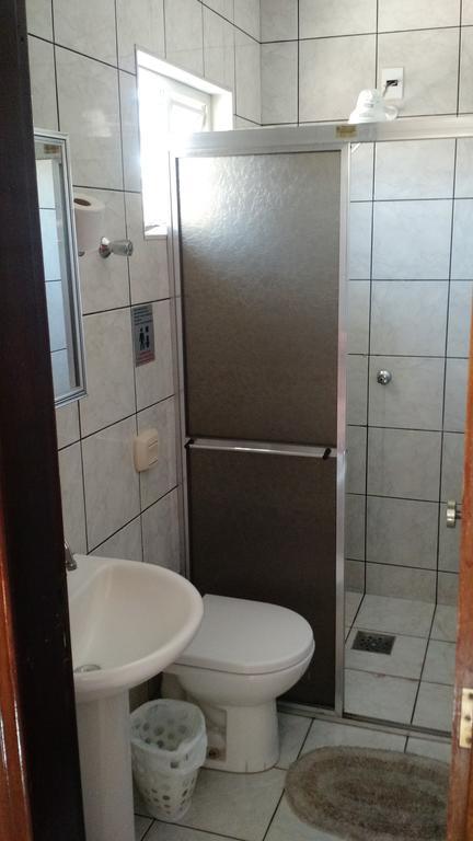 Dormitorio Canarinho Goiânia Exterior foto